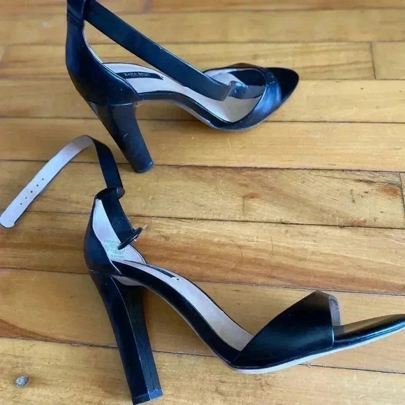 Zara  heels - Picture 3 of 7
